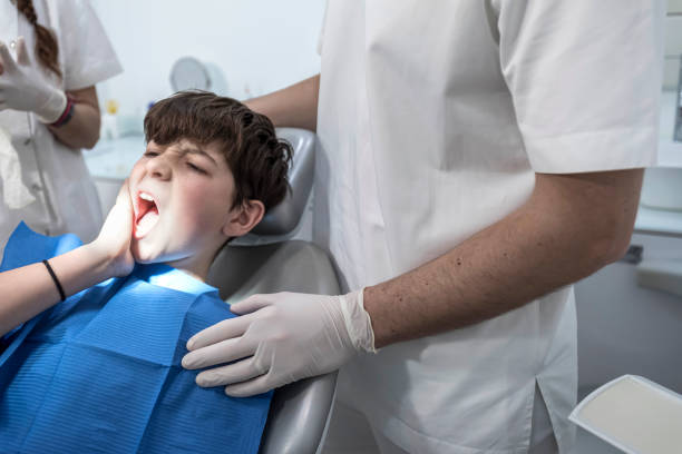 Best Broken or Cracked Tooth Emergency Dentist in Oak Hills, CA
