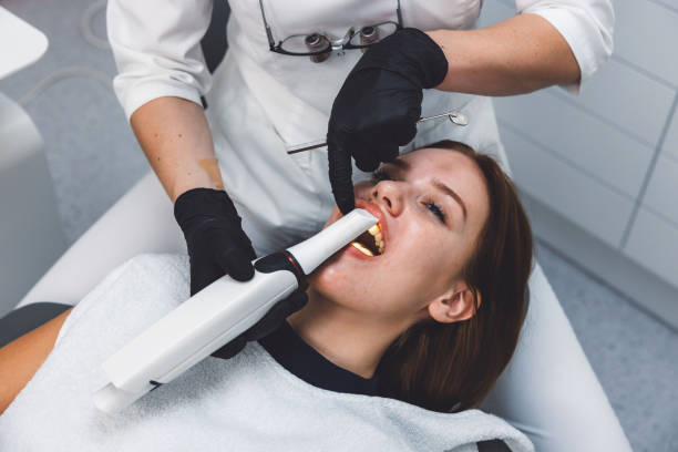 Best Emergency Cosmetic Dentistry in Oak Hills, CA